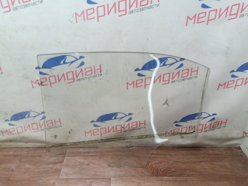 Стекло двери задней правой SKODA RAPID 2013 5JA845206A Б/У