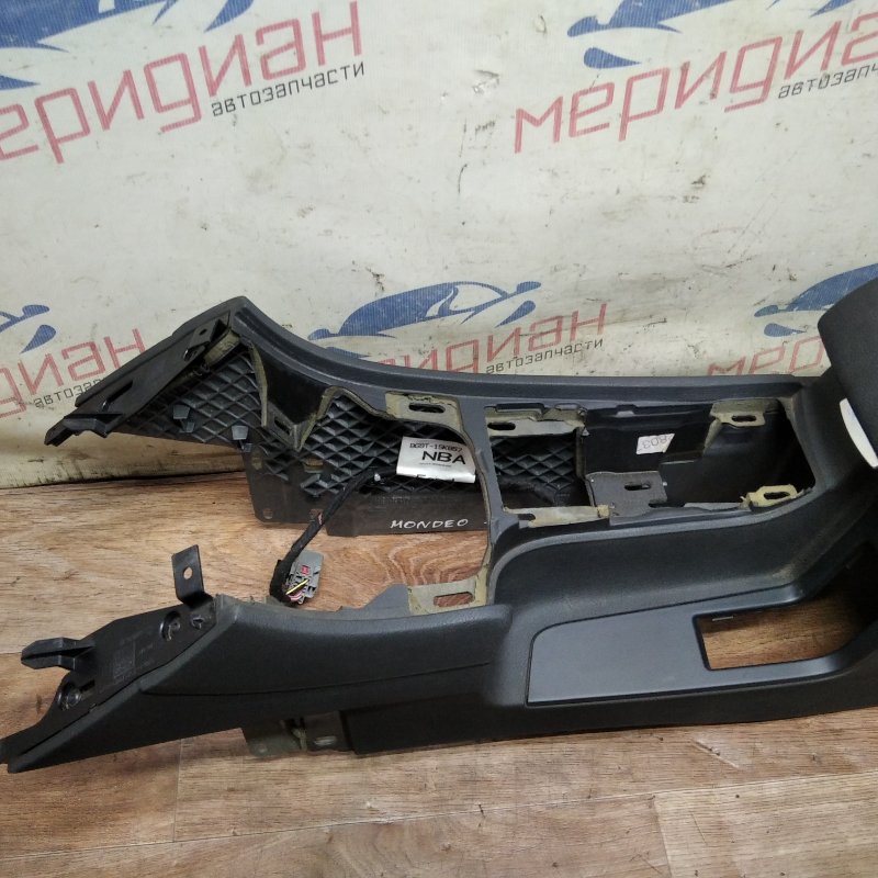 Консоль между сиденьями MONDEO 2010 4