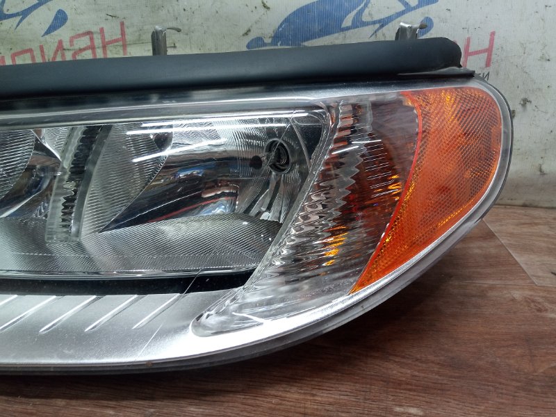 Фара левая VOLVO XC70