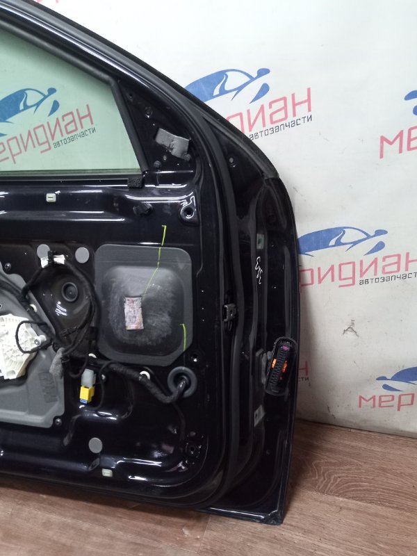 Дверь передняя левая SUPERB 2014 II Дверь передняя левая SUPERB 2014 II