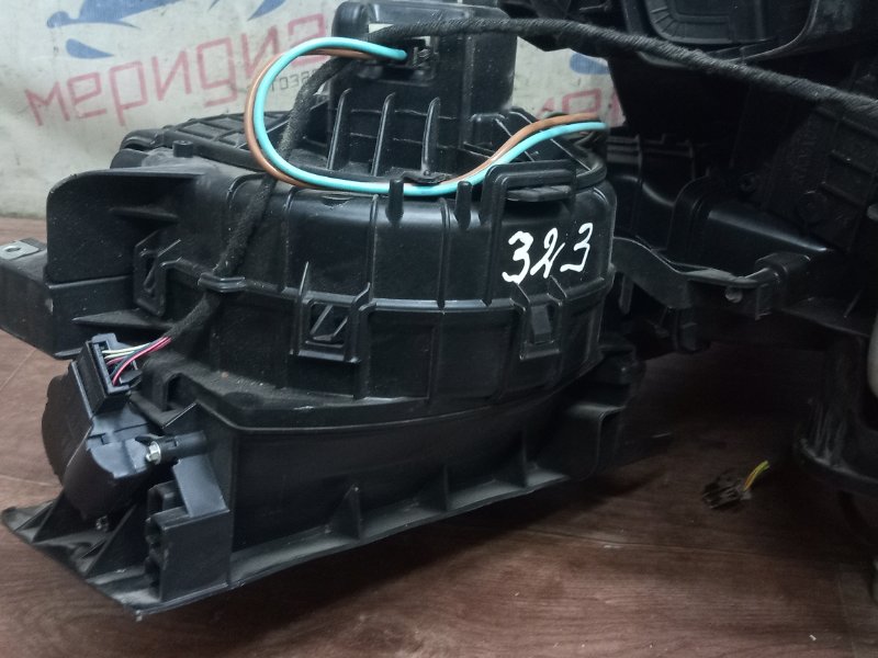 Корпус отопителя MOVANO 2011 B Корпус отопителя MOVANO 2011 B