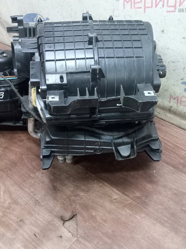 Корпус отопителя MOVANO 2011 B Корпус отопителя MOVANO 2011 B