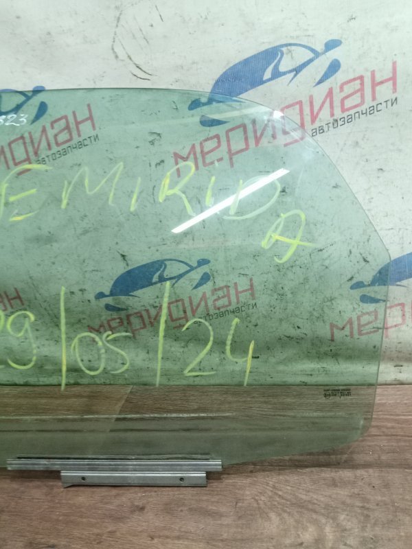 Стекло двери задней левой SUZUKI SX4 I
