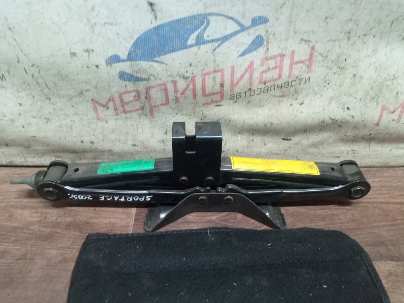 Домкрат SPORTAGE 2005 KM