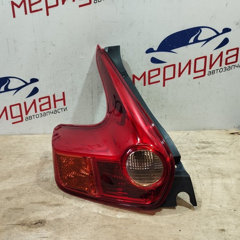Фонарь задний левый NISSAN JUKE 2010 F15 265551KA0A Б/У