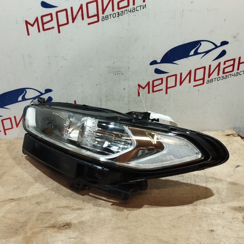 Фара левая FORD MONDEO 5