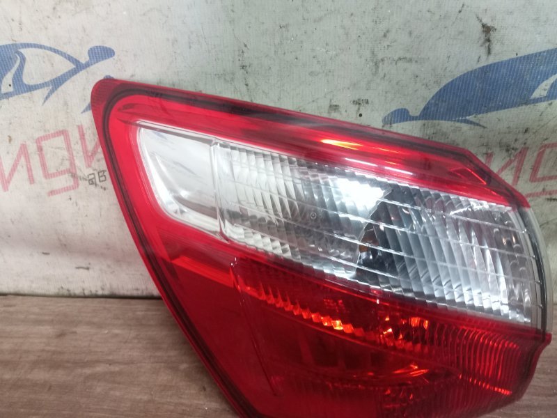 Фонарь задний наружный левый NISSAN QASHQAI J10