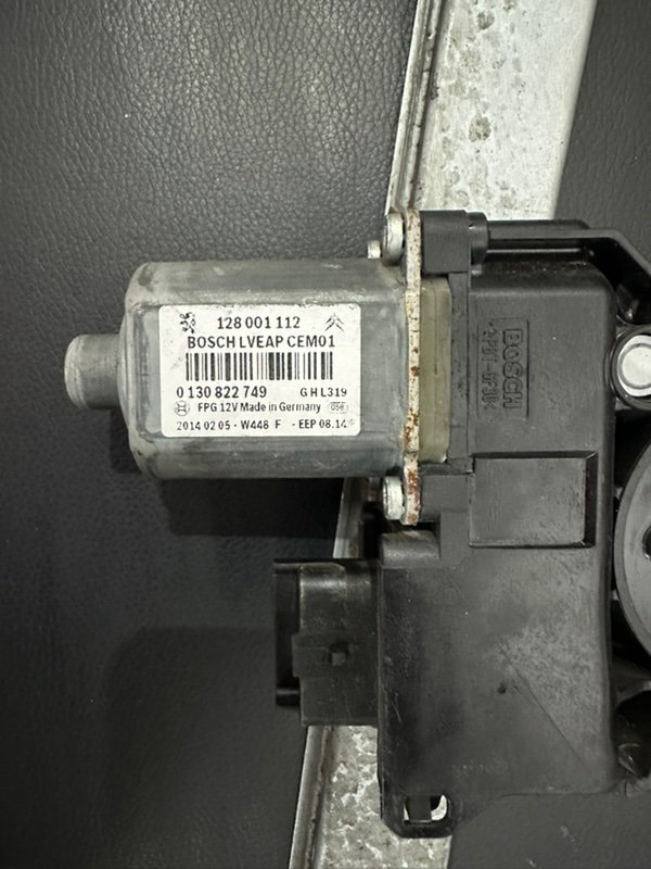 Стеклоподъемник электрический передний правый C5 2011 RD