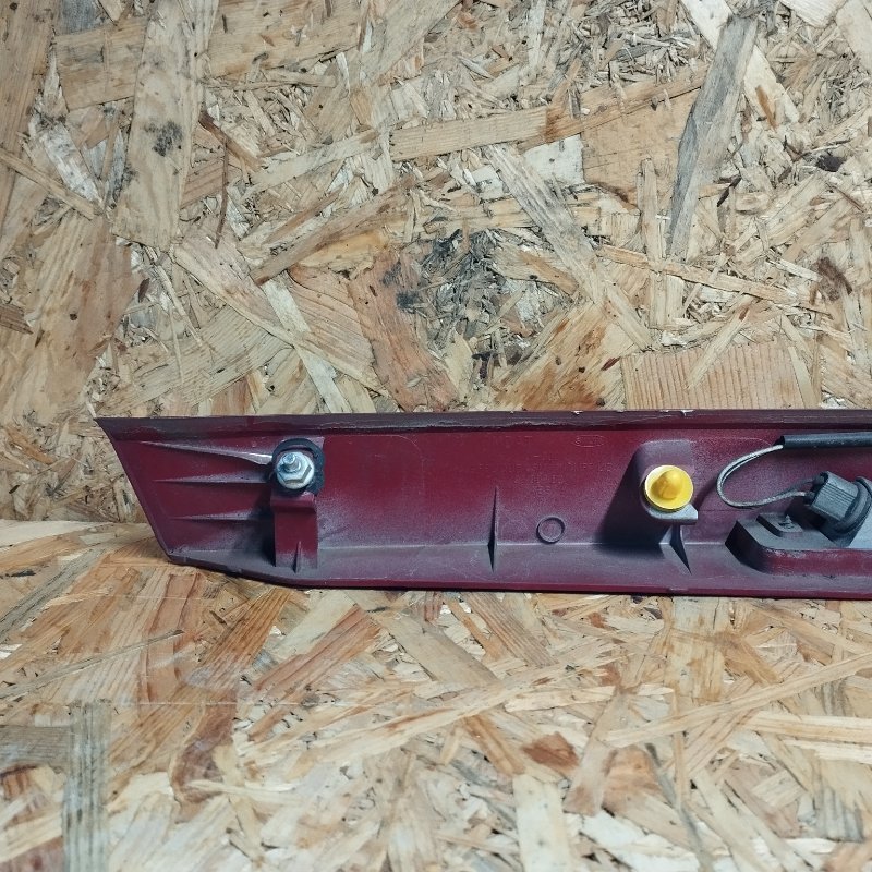 Накладка крышки багажника CRUZE 2011 J300