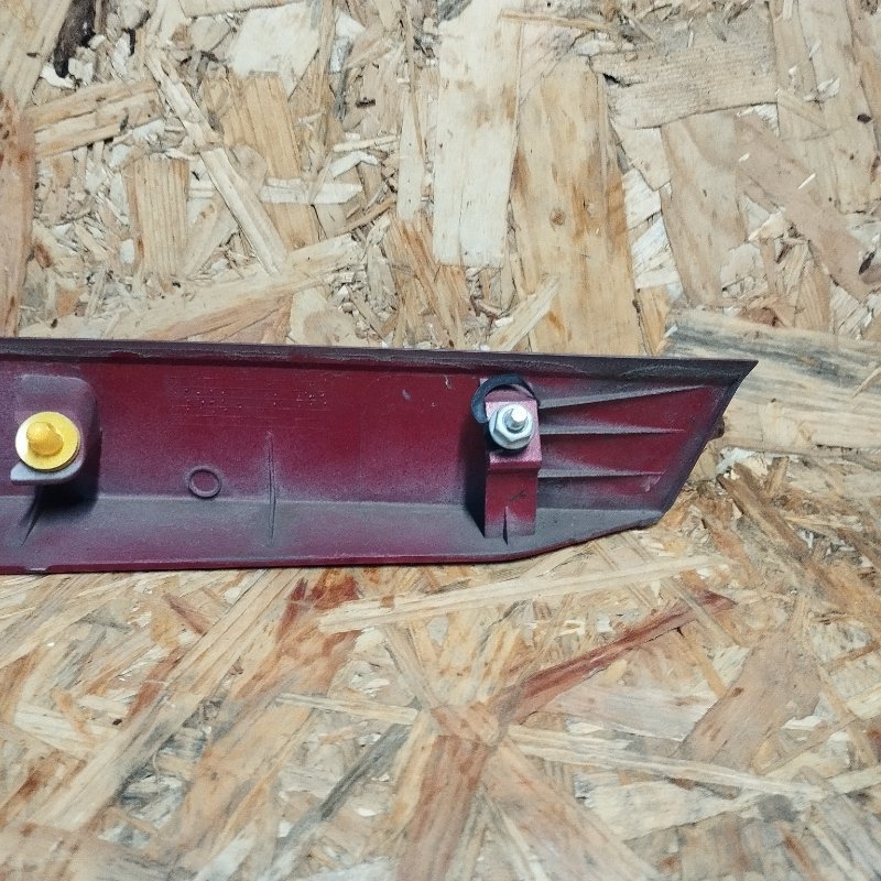 Накладка крышки багажника CRUZE 2011 J300