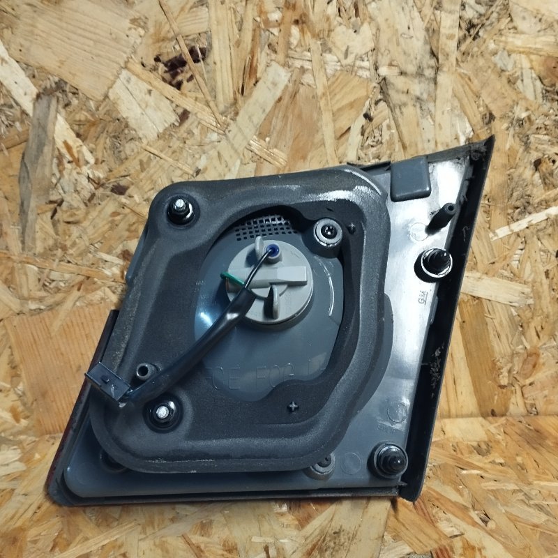 Фонарь задний внутренний левый CHEVROLET CRUZE J300