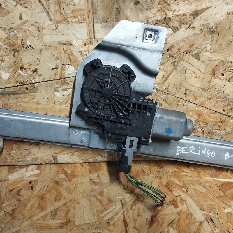 Стеклоподъемник электрический передний левый CITROEN BERLINGO B9