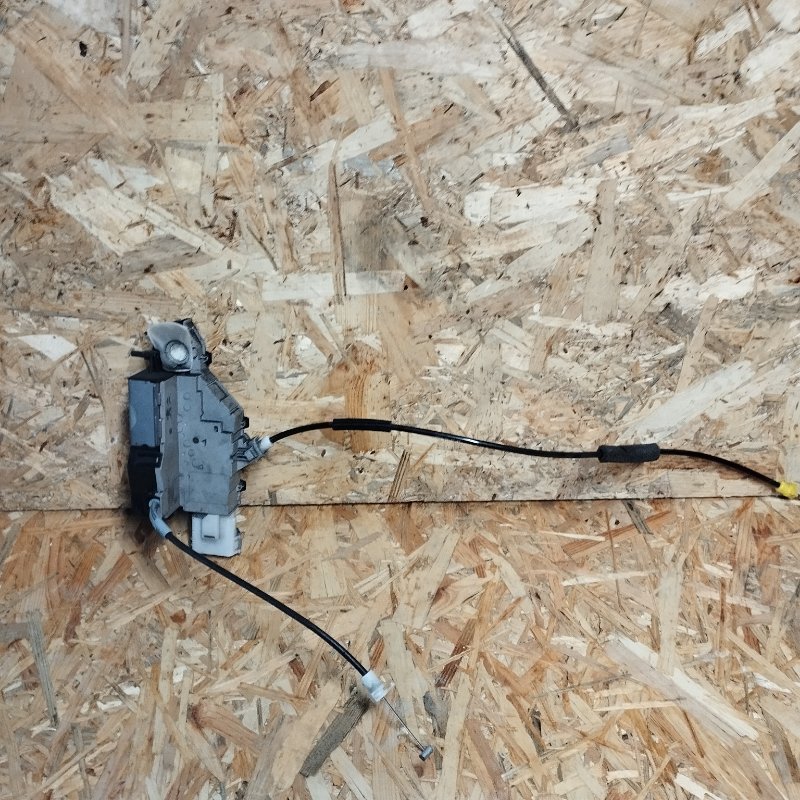 Замок двери передней правой CITROEN JUMPY 2010 9136CA Б/У