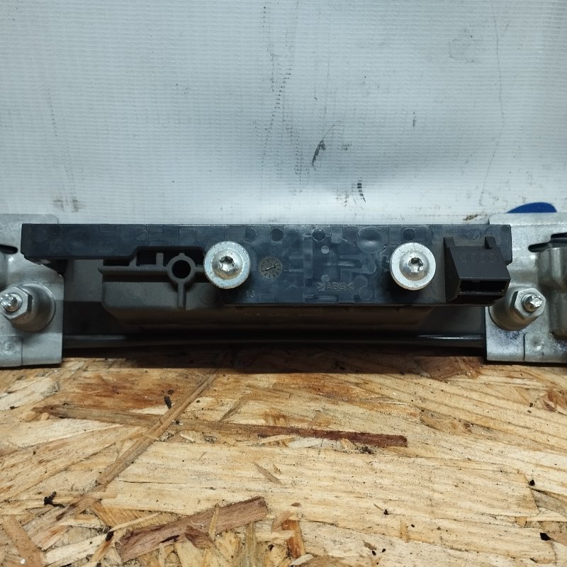 Накладка двери багажника A4 2006 B7