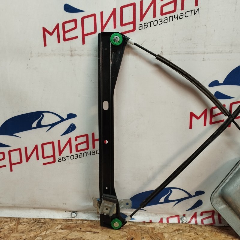 Стеклоподъемник электрический передний правый JETTA 2008 V