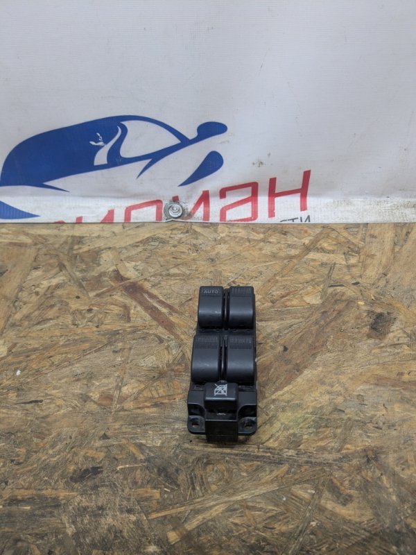 Блок управления стеклоподъемниками MAZDA BT50 2011 I 2.5 US18-66-350 Б/У