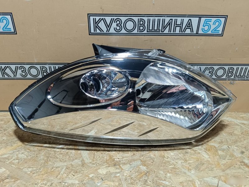 Фара левая Sandero 2009-2014 хром маска