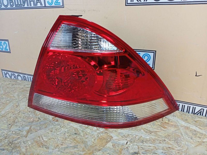Фонарь правый Nissan Almera Classic B10 Фонарь правый Nissan Almera Classic B10