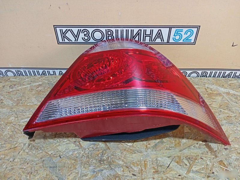 Фонарь правый Almera Classic B10 2006-2013 Фонарь правый Almera Classic B10 2006-2013