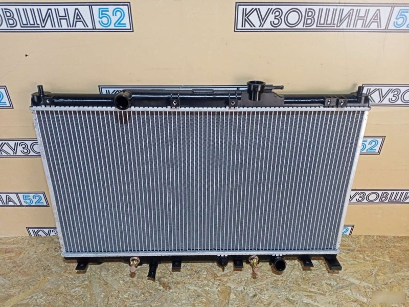 Радиатор ДВС CR-V 2 2001-2006 AT Радиатор ДВС CR-V 2 2001-2006 AT