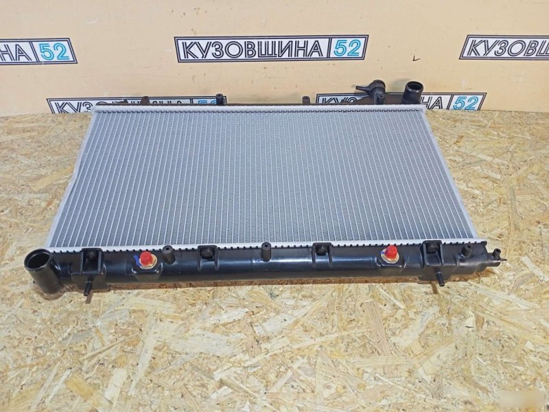 Радиатор ДВС Forester SG/Impreza GD/GG 2002-2007 AT Радиатор ДВС Forester SG/Impreza GD/GG 2002-2007 AT