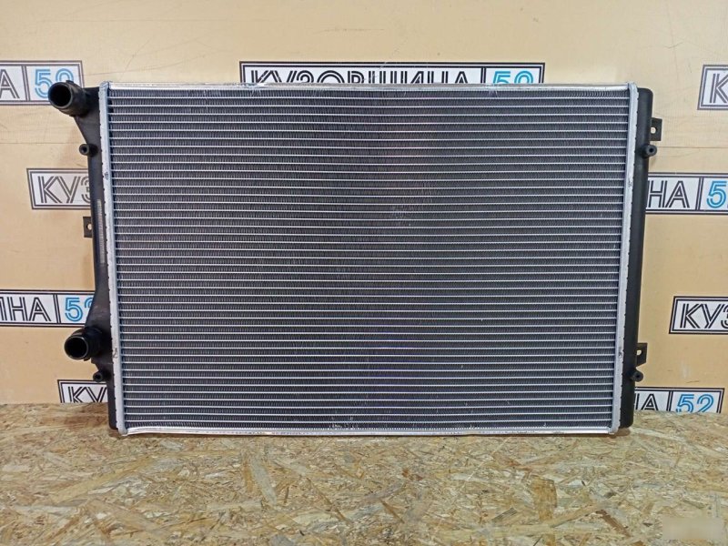 Радиатор ДВС Octavia A5 2004-2013 BWA