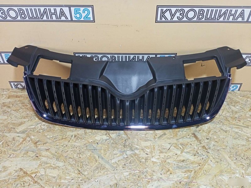 Решетка радиатора Fabia 2 2007-2010 до рест