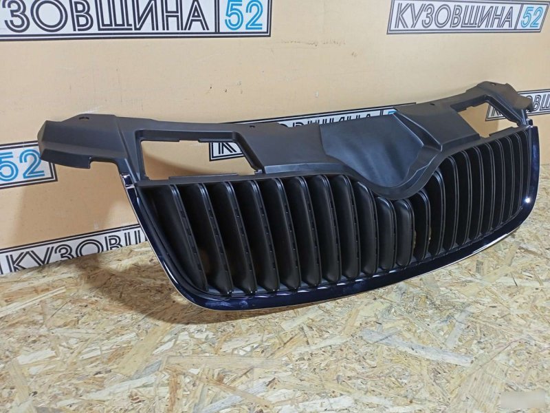 Решетка радиатора Fabia 2 2007-2010 до рест