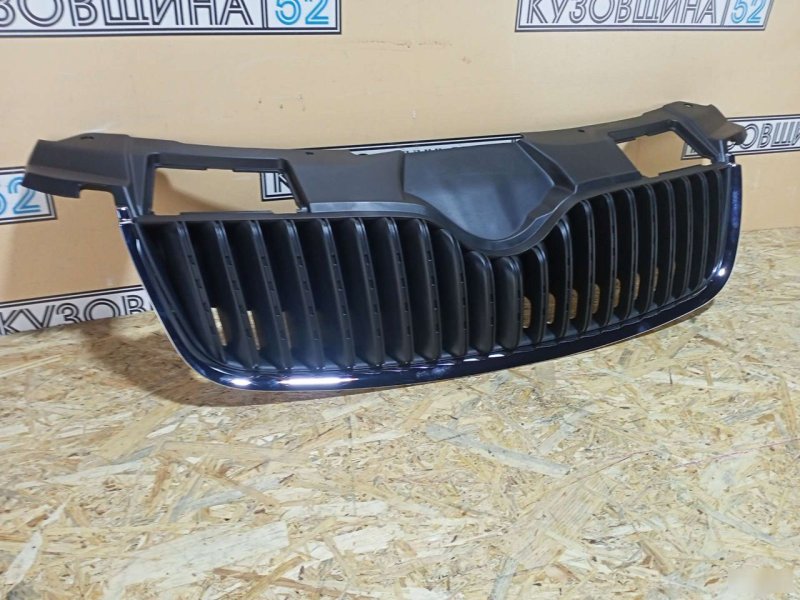 Решетка радиатора Fabia 2 2007-2010 до рест