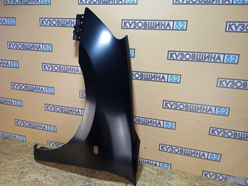 Крыло левое Nissan Almera G15