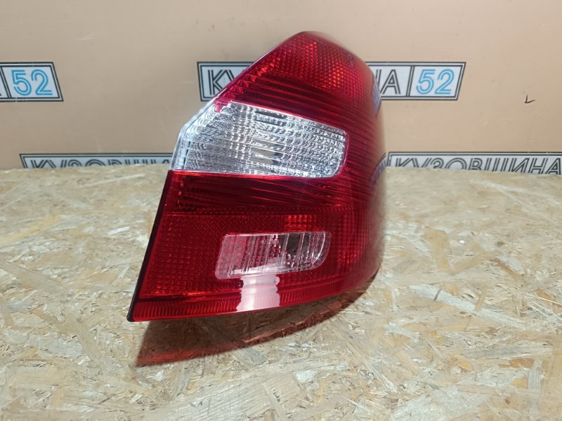 Фонарь правый Fabia 2 2007-2014 HBK/Wagon