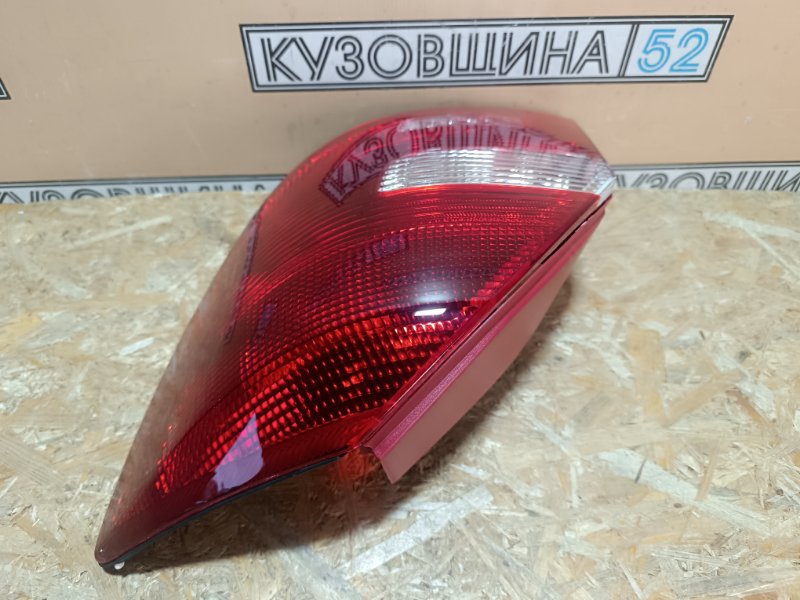 Фонарь правый Fabia 2 2007-2014 HBK/Wagon