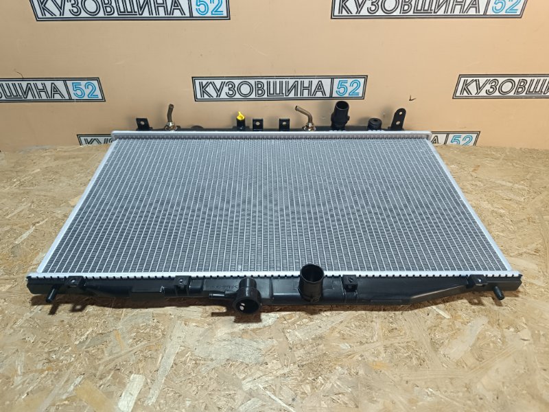 Радиатор ДВС Accord 7 2003-2008 AT 2.4 Радиатор ДВС Accord 7 2003-2008 AT 2.4