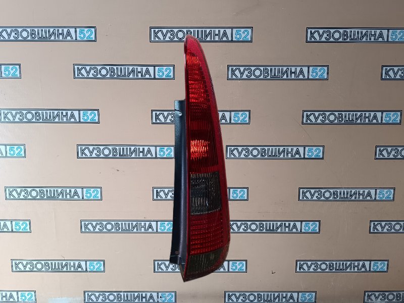 Фонарь правый Ford Fusion 2002-2005 до рест 1324515 новая