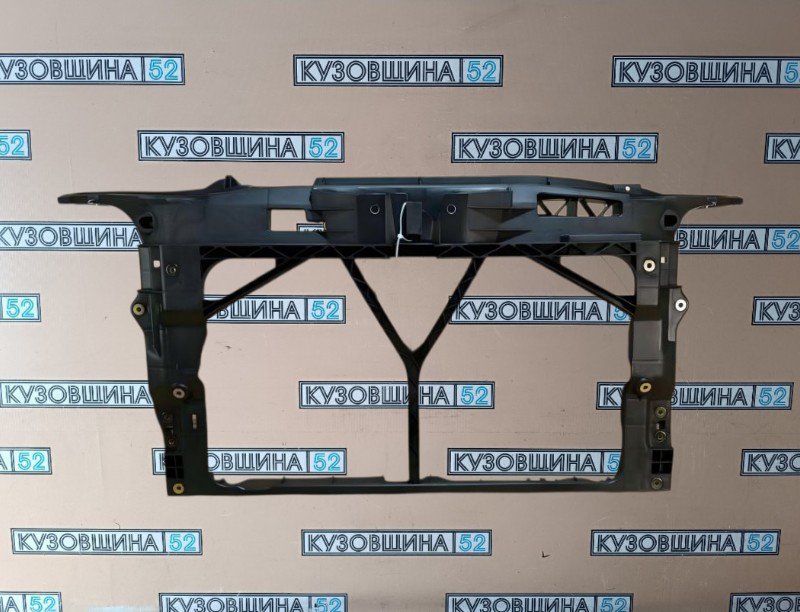 Рамка радиатора Mazda 3 BK 2003-2008 седан/хэтч BP4K-53-110H новая