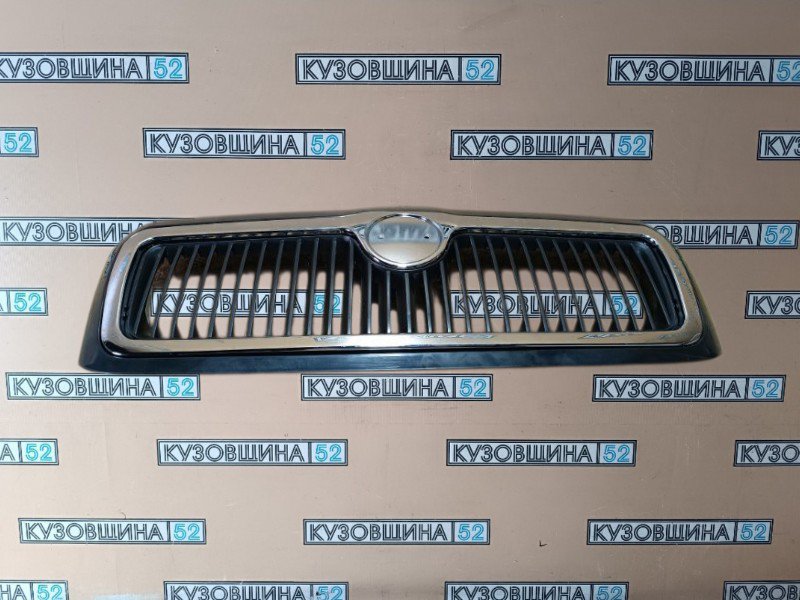 Решетка радиатора Octavia A4 + Tour 2000-2010 в сборе