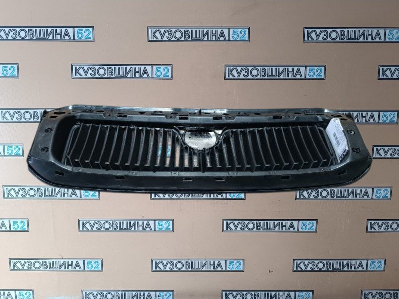 Решетка радиатора Octavia A4 + Tour 2000-2010 в сборе