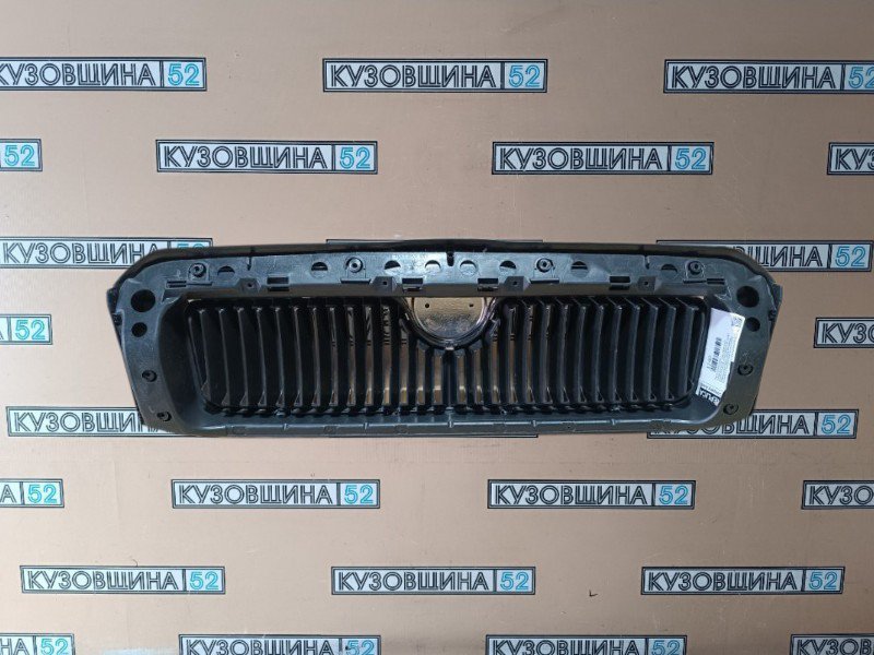 Решетка радиатора Octavia A4 + Tour 2000-2010 в сборе
