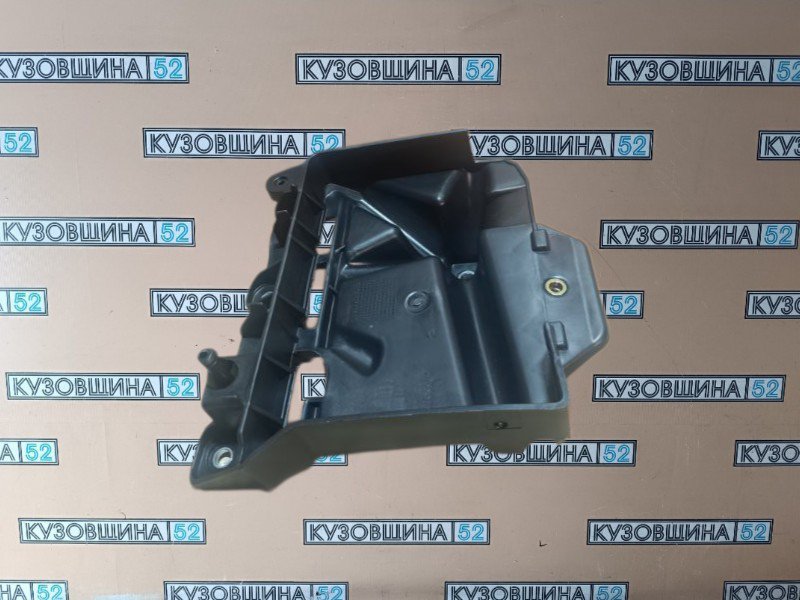 Подставка под аккумулятор Volkswagen Polo 5 2015-2020 рест 6C0915331D новая