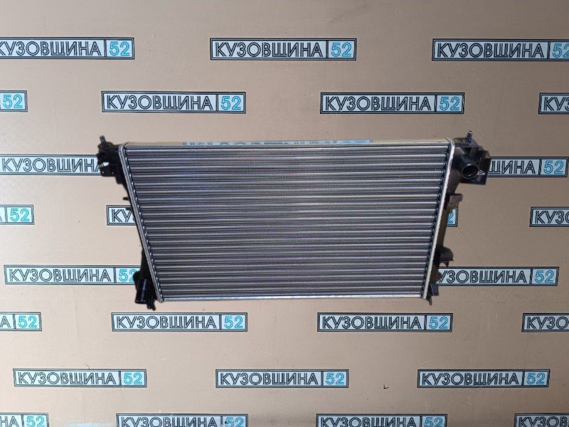 Радиатор ДВС Opel Vectra C MT 1.6/1.8L