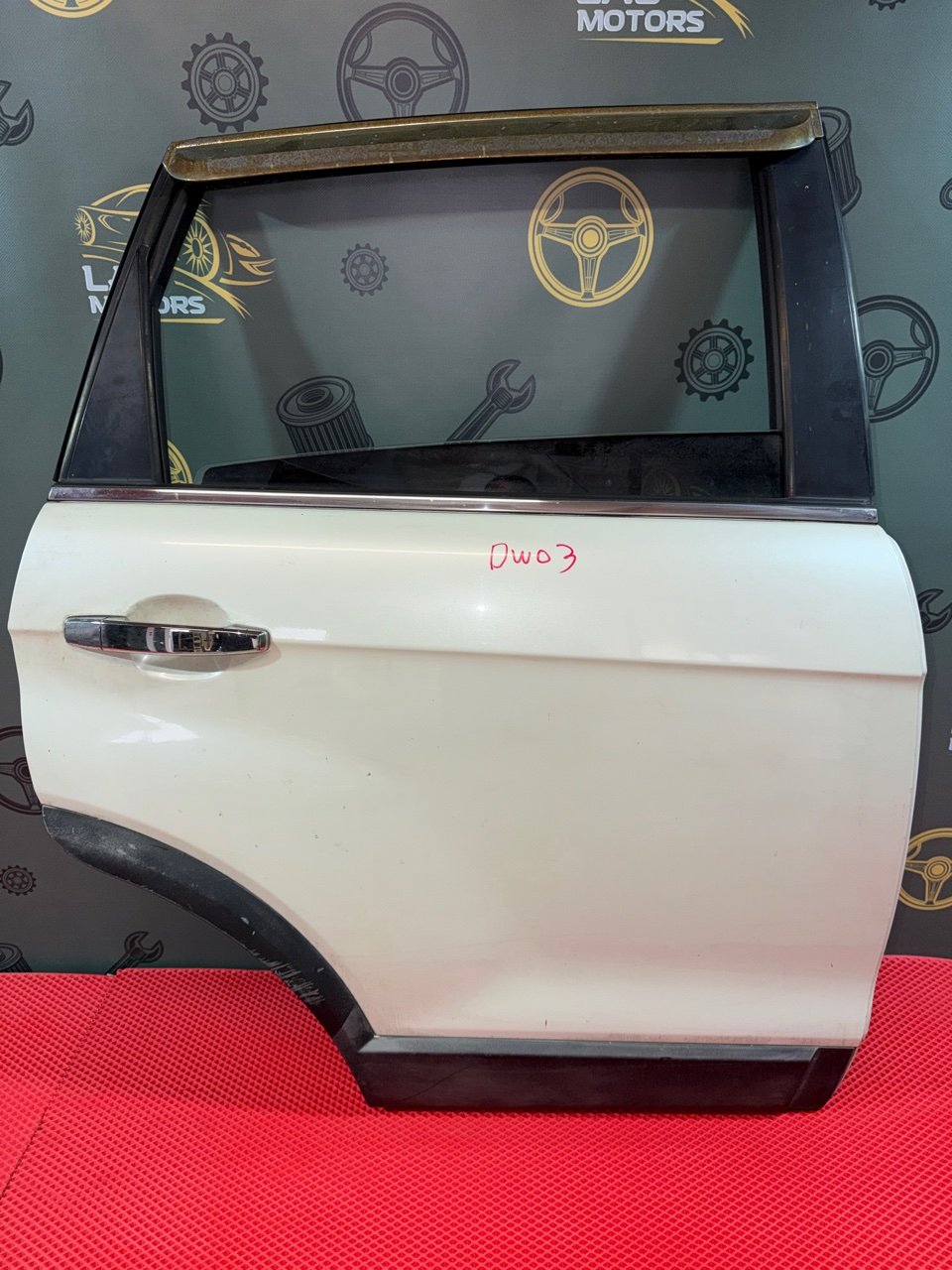Запчасть дверь боковая задняя правая Daewoo Winstorm 2007 C100 Z20S Б/У Дверь боковая задняя правая Daewoo Winstorm 2007 C100 Z20S Б/У