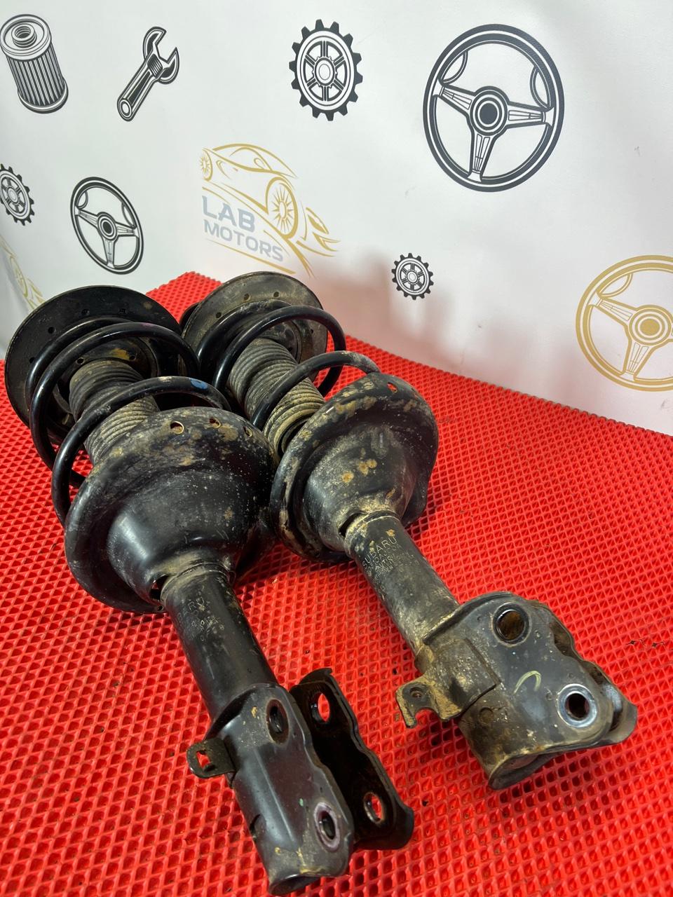 Стойка подвески передняя Subaru Legacy BR EZ36 Стойка подвески передняя Subaru Legacy BR EZ36