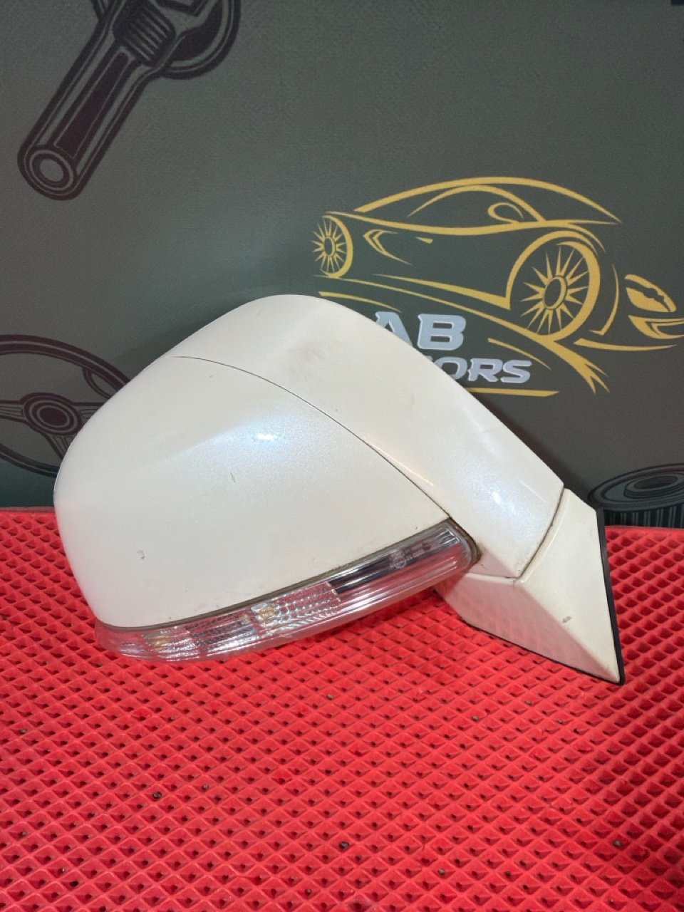 Зеркало заднего вида боковое правое Winstorm 2007 C100 Z20S