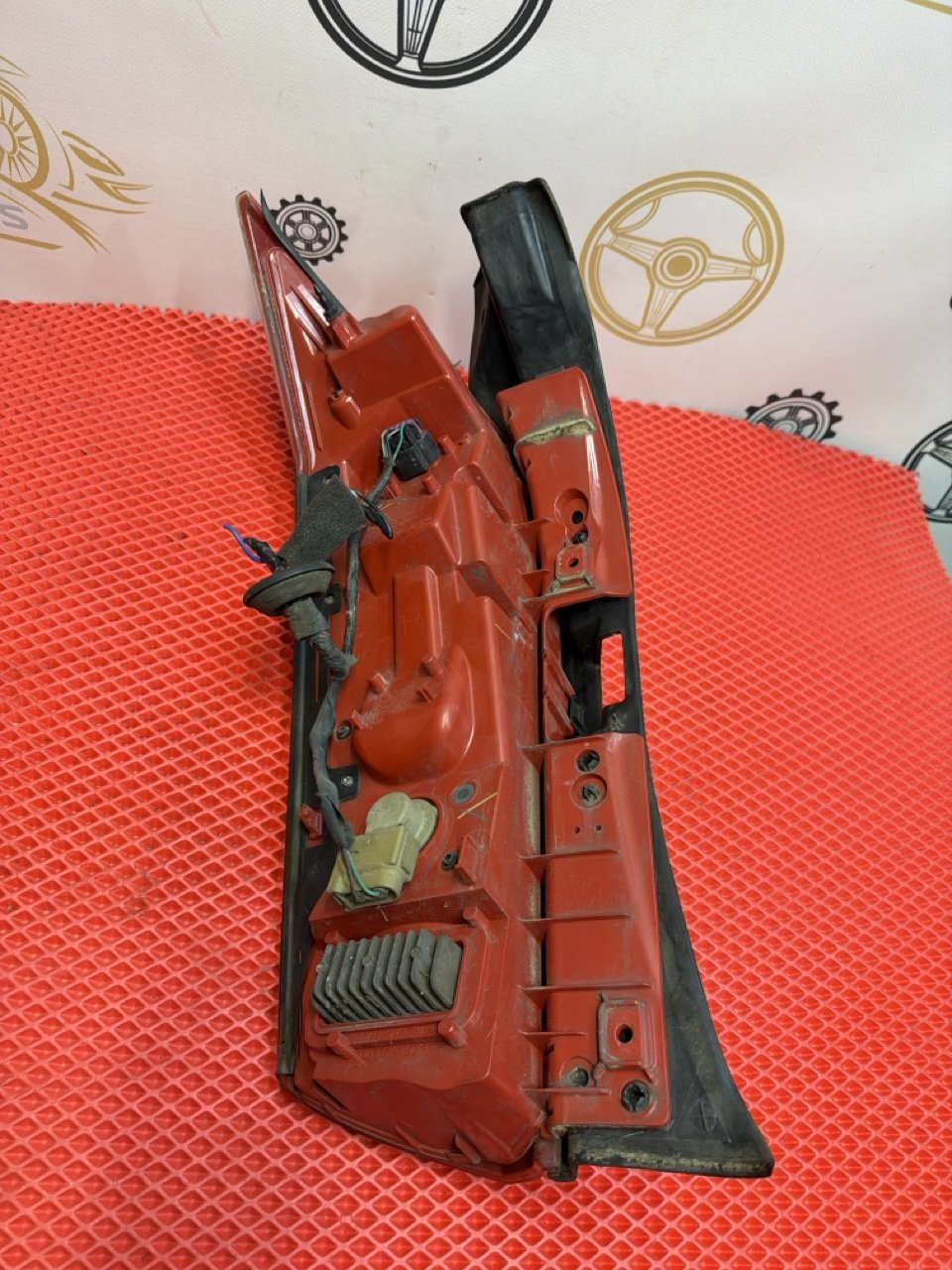 Стоп-сигнал правый SRX4 2009