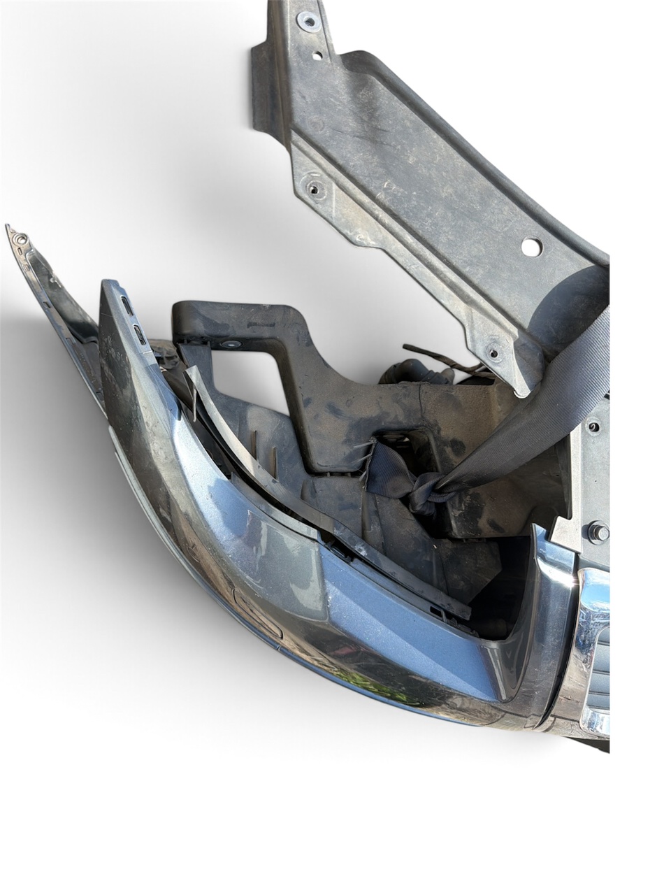 Nose cut Passat 2008 B6