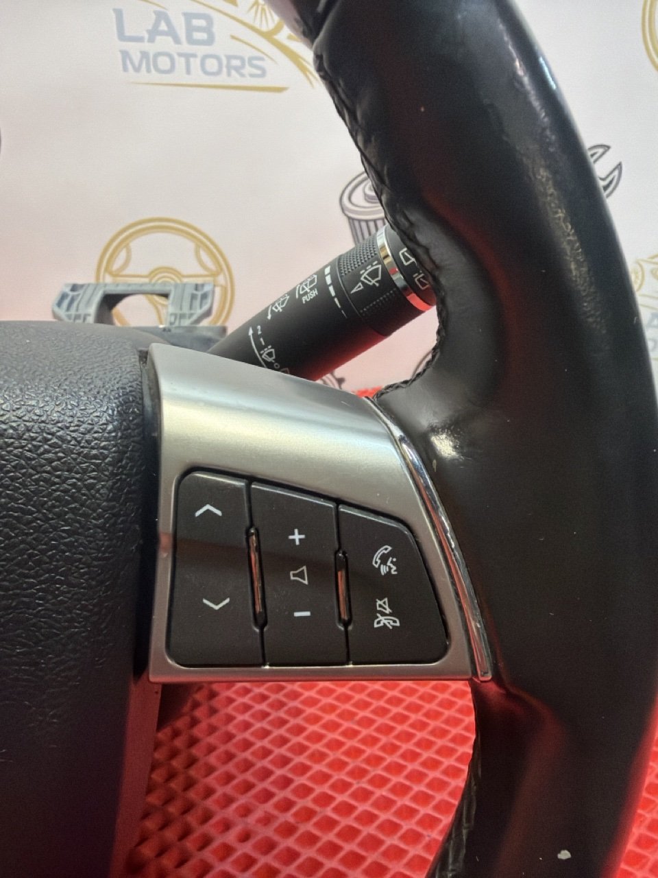 Руль SRX4 2009 Руль SRX4 2009