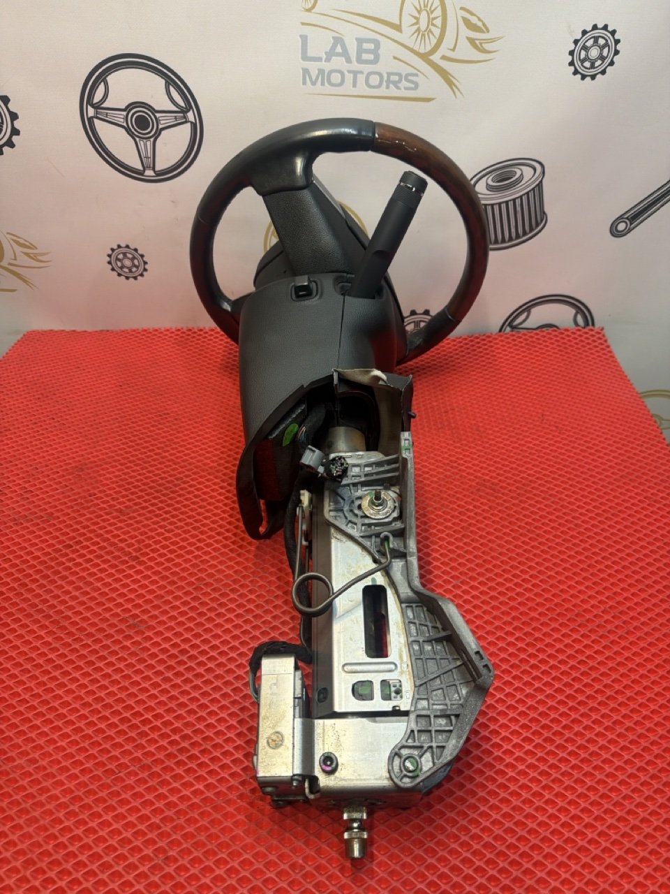 Руль SRX4 2009 Руль SRX4 2009