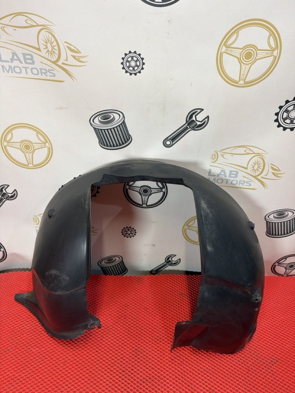 Запчасть подкрылок передний левый Volvo S60 2004 P24 B5204T5 30678119 Б/У Подкрылок передний левый Volvo S60 2004 P24 B5204T5 30678119 Б/У
