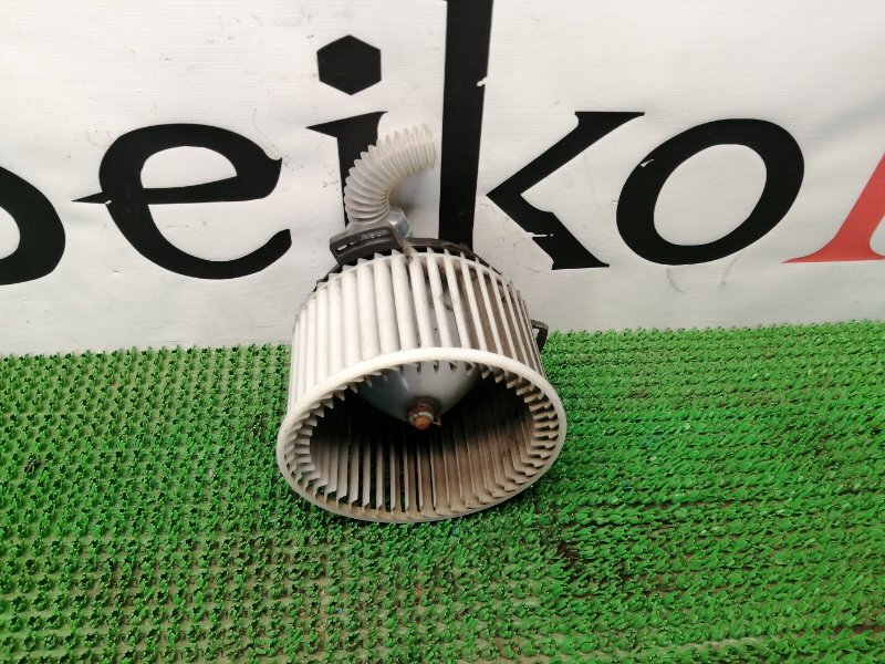Мотор печки AXELA BL5FP ZYVE