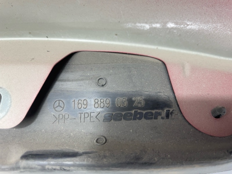 Крыло переднее левое A-CLASS 2004-2008 W169